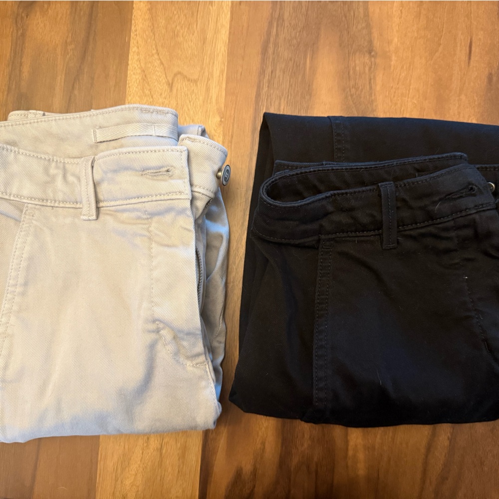 Bundle of TWO Banana Republic Barrel Leg Pants